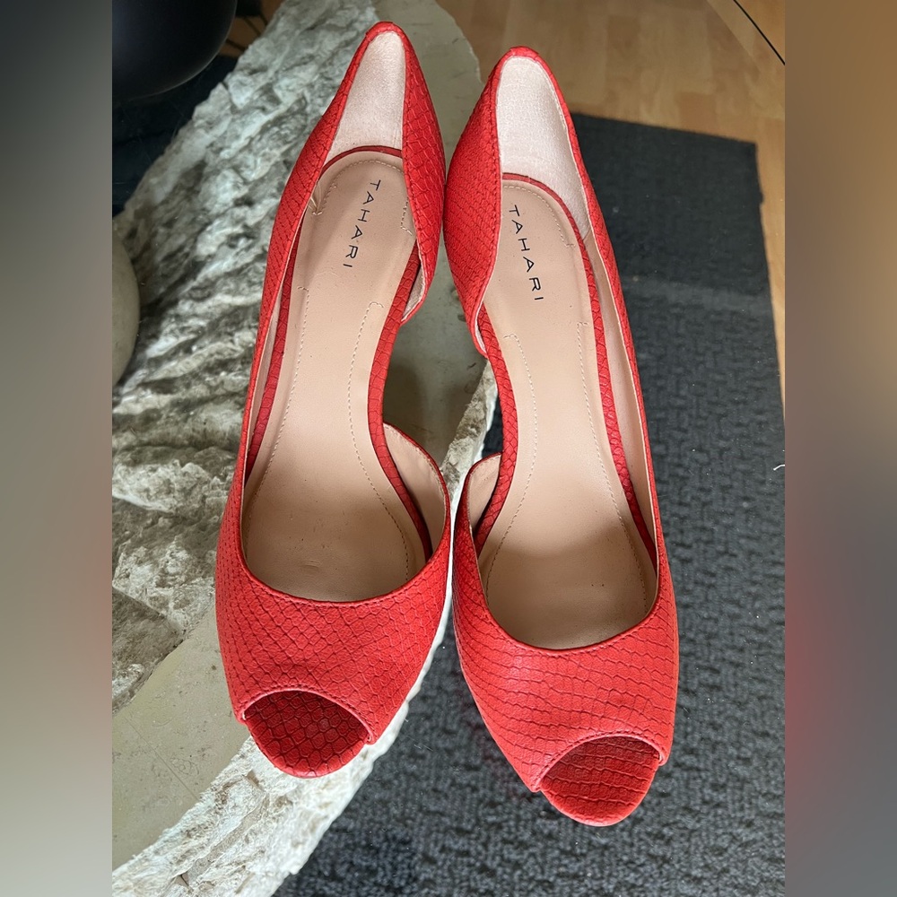 Tahari Leather Heels Open Toe Pumps